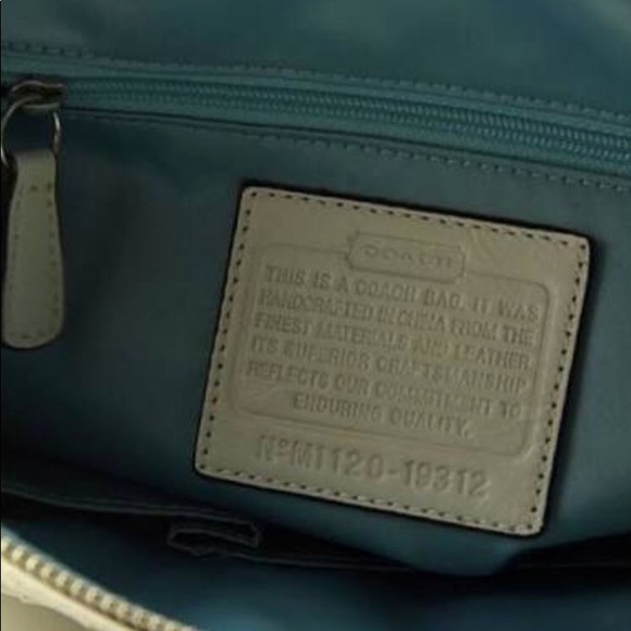 Authentic coach - Picture 7 of 8